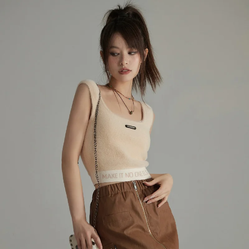 Lettering Soft Fluffly Sleeveless Crop Top Refined Women's Hand - crafted