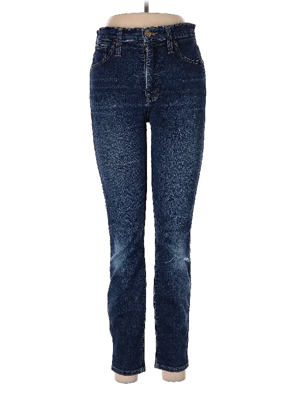 High-Rise Straight-leg Jeans in Dark Wash Sporty Women's Athleisure 