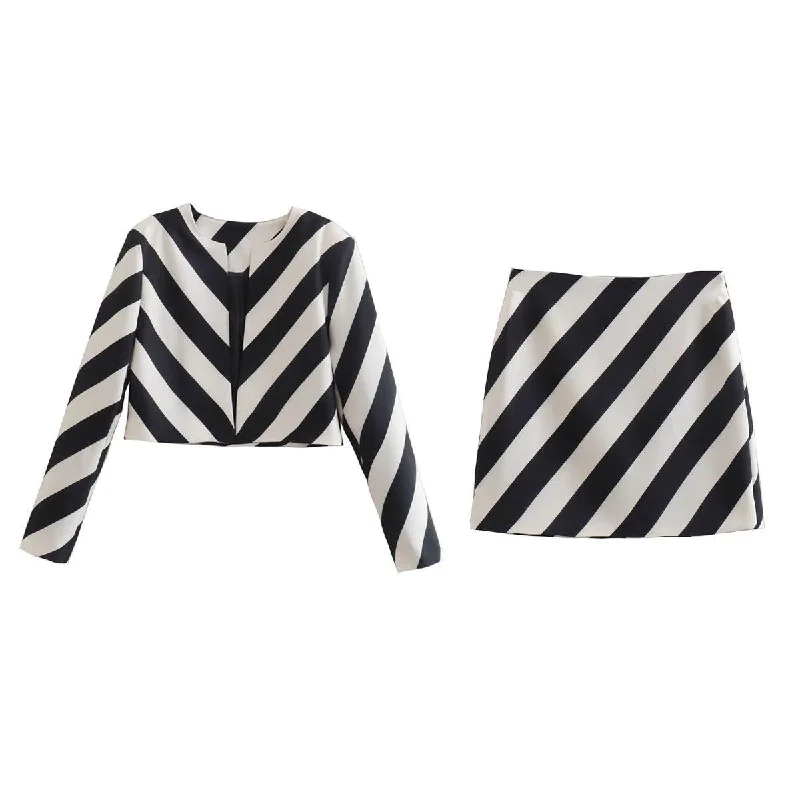Lyric Stripped Coord Set Sleek Women's 