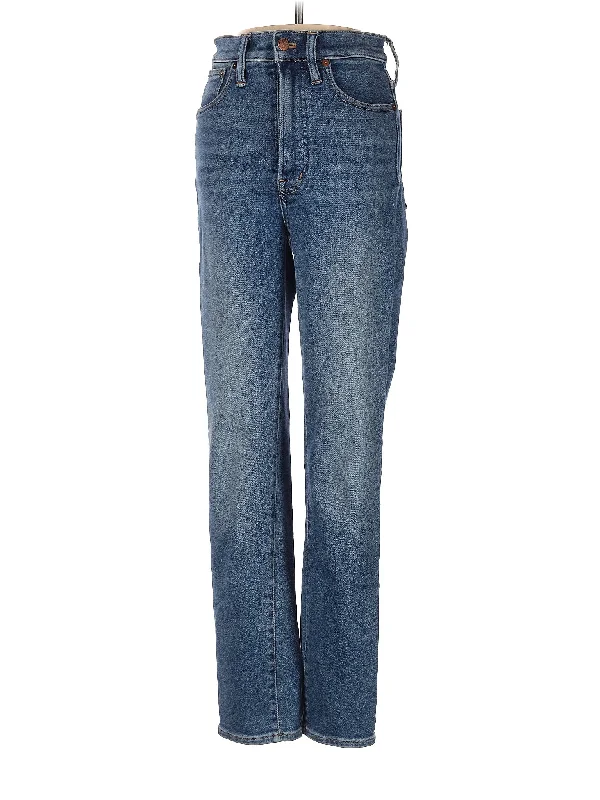High-Rise Bootleg Jeans in Medium Wash Elegant Women's 