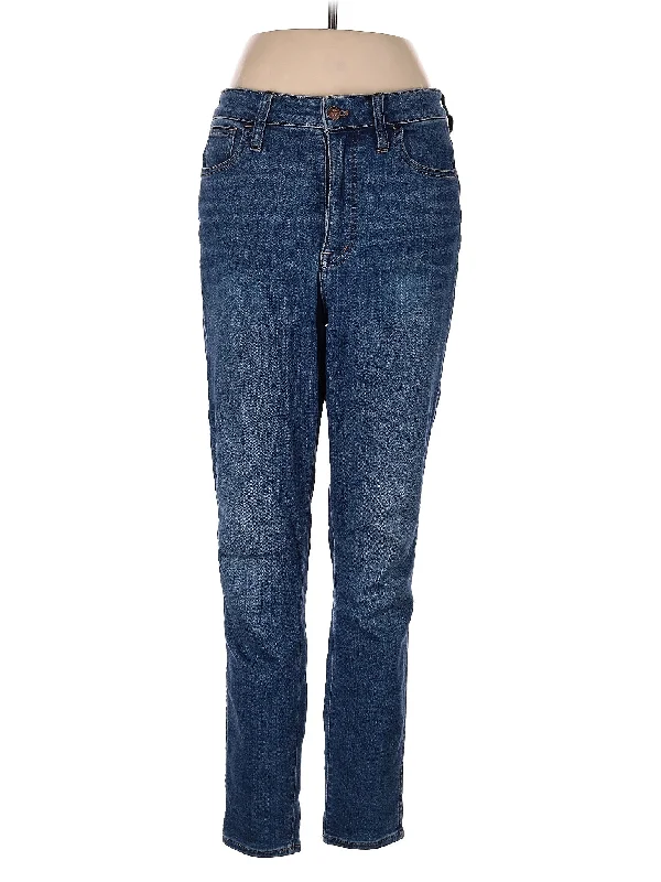 High-Rise Straight-leg Jeans in Dark Wash Rugged Women's Outdoor 
