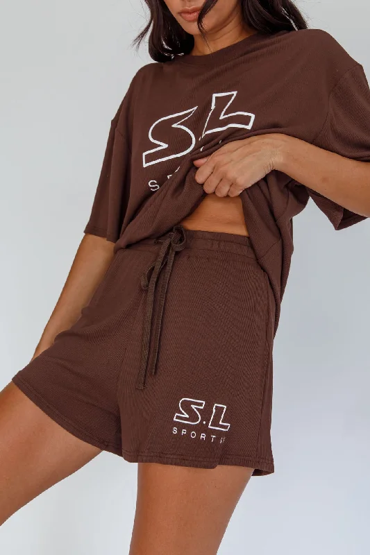 On Track SL Logo Shorts Chocolate garde