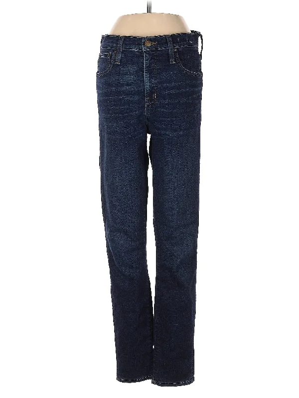 High-Rise Straight-leg Jeans in Dark Wash Classic Women's Pin - striped