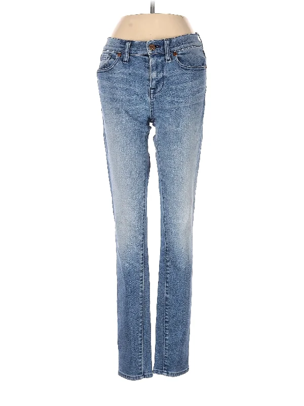 Mid-Rise Straight-leg Jeans in Light Wash Traditional Women's 
