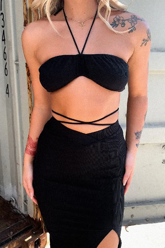 Chanel Crop - Black French