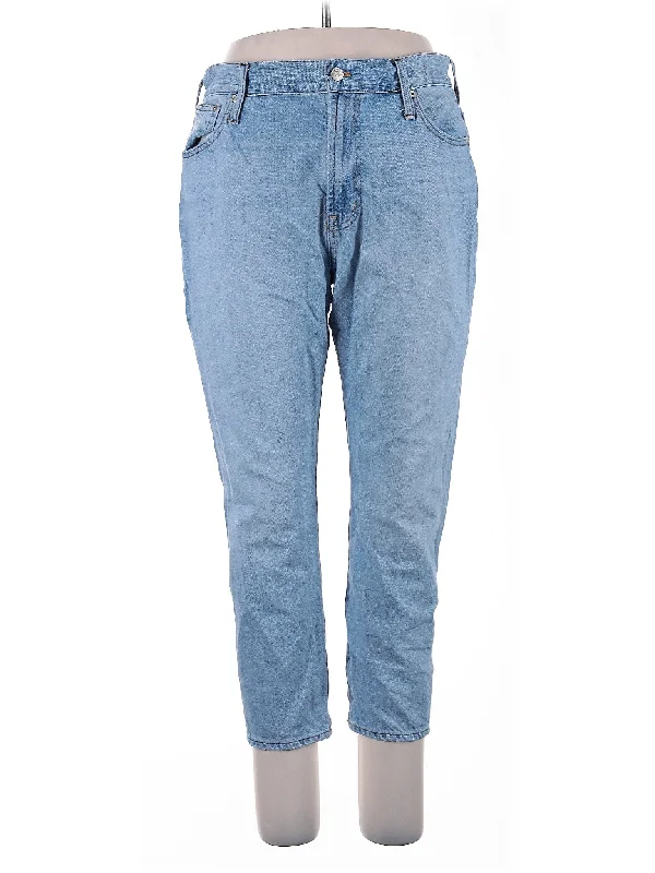 High-Rise Boyjeans Jeans in Light Wash Dapper Women's Bow - adorned