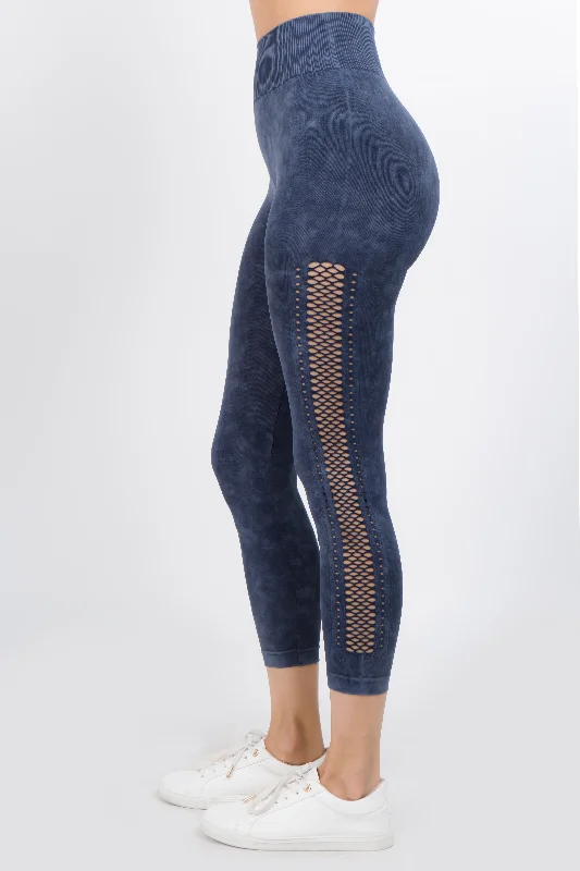 Breakin' Hearts Laser Cut Capri Leggings Sleek Women's 