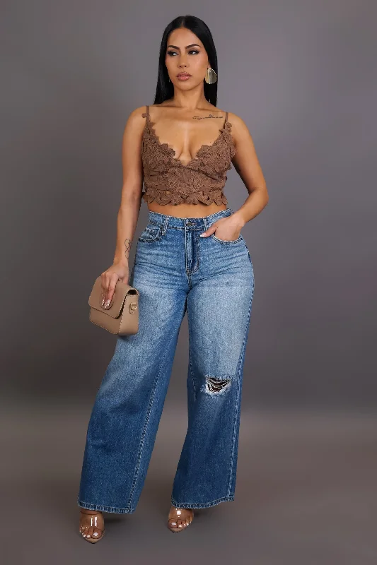 Watch Me Move Jeans - Light Wash Country