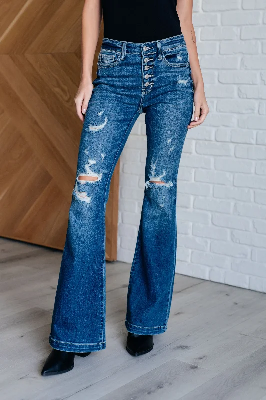 Judy Blue Mid Rise Distressed Button Fly Trouser Flare Jeans Bohemian Women's Free