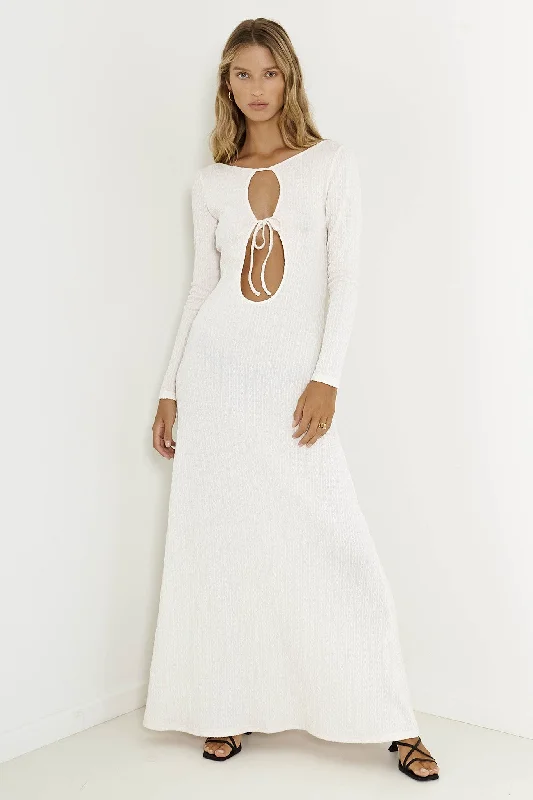 SNDYS Tallulah Maxi Dress White Traditional Women's Wool